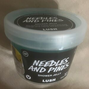 Lush NEW Needles and Pines Shower Jelly Green 3.5 OZ 100G Made Canada Exp 7/2026